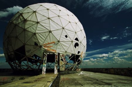 Teufelsberg - Guter Zuhörer / Good Listener [EXPLORED #131]