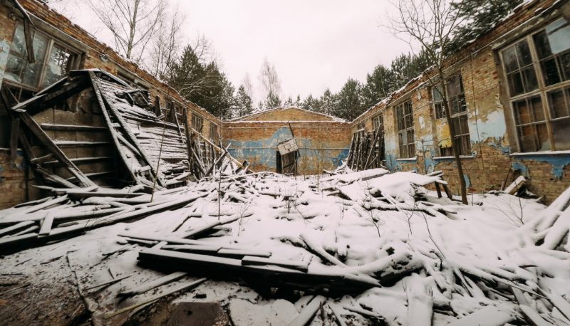 I went to explore Flugplatz Brand back in January 2017 when I went to Tropical Islands and realized that the area around the park used to be a military airfield. I looked for some pictures online and found a gold mine of urban military exploration with a Lenin mural, abandoned hangars, and bunkers. And everything seemed terrific covered in snow!