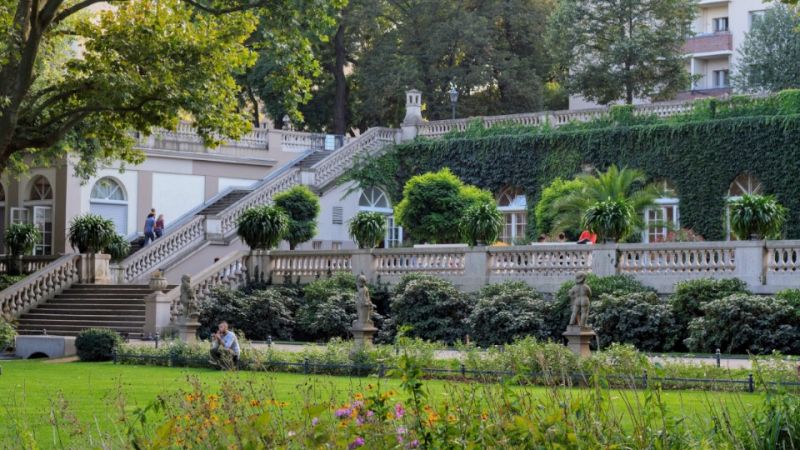 36 Hours in Neukölln: Berlin Coolest Neighborhood - The walk should lead to the gorgeous Körnerpark, a neo-baroque park that looks like it belongs in a fairy tale book. Hidden in the back streets of Neukölln, this park is a well-hidden secret that only locals know.
