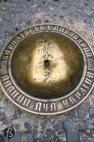 Next to the Lviv town hall and the many small streets around it, there is something unusual hidden in a courtyard. The shape is almost peculiar, and it's a bit hard to understand what you're looking at until you get really close. This is where you will find the Beer Belly of Ukraine.