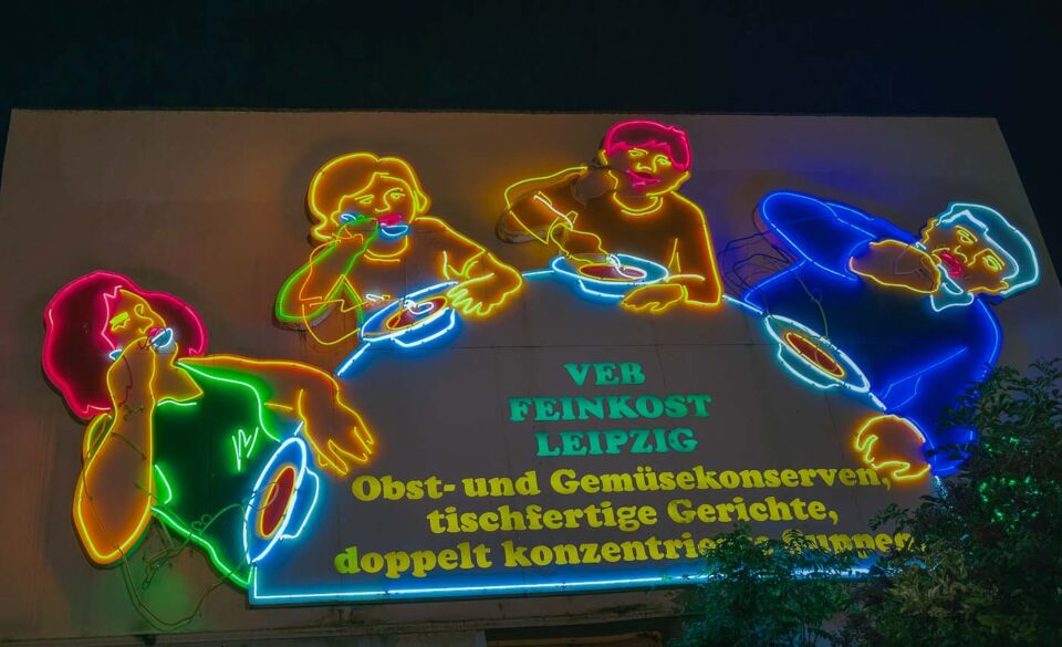 The Löffelfamilie is how this neon sign has been known to everyone in Leipzig since it was first lightened up in 1973. The non-official name can be translated as the Spoon Family. It is the only neon sign from East Germany that we ever saw, still standing in public like this.