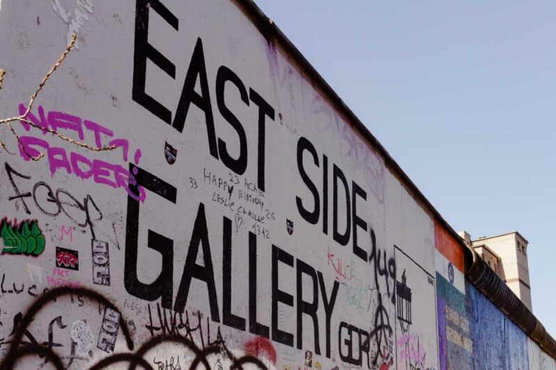 The East Side Gallery is a living monument to the power of art and the human spirit. Still, it is also subject to the ravages of time and weather. That's why the East Side Gallery e.V., an artists' initiative, was founded in 1996 to restore and preserve the works. In 2009, the entire gallery was restored by 87 artists, and 100 paintings was repainted.