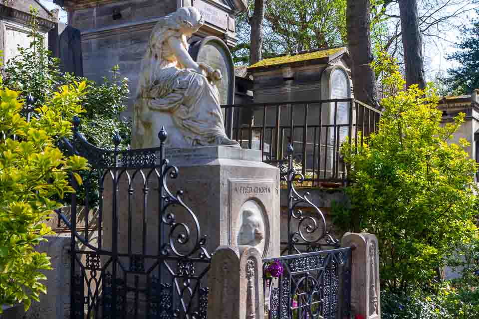 Chopin's legacy endures in his arrangements, the tales of his turbulent love life, and his unwavering connection to Poland. A container of Polish soil, a symbolic link to his homeland, was sprinkled over his coffin during the burial. 