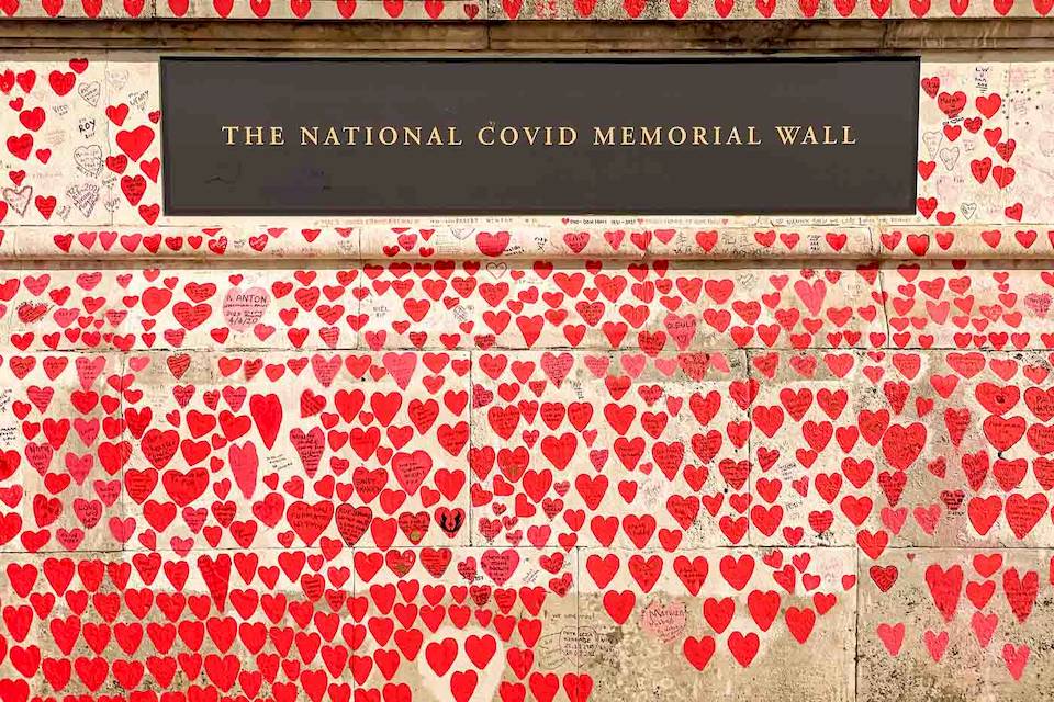 The Covid-19 pandemic changed the world, and many lives were sadly lost. In London, a powerful tribute stands as a reminder – the National Covid Memorial Wall. This massive mural is a symbol of remembrance and a place to honor those who died from the virus in the United Kingdom.