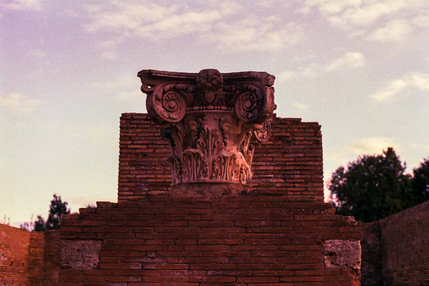 Are you a history buff who’s always been fascinated by the ancient Roman Empire? If you’re tired of the crowds at the Colosseum, why not take a trip to Ostia Antica?
