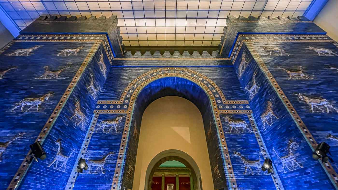 Imagine the awe-inspiring sight of the colossal blue gates of Babylon or strolling through the magnificent arches of a bustling Roman marketplace. These aren't scenes from a movie; they're everyday possibilities at the incredible Pergamon Museum in Berlin. But there's one big catch… The entire museum won't reopen fully until at least 2037.