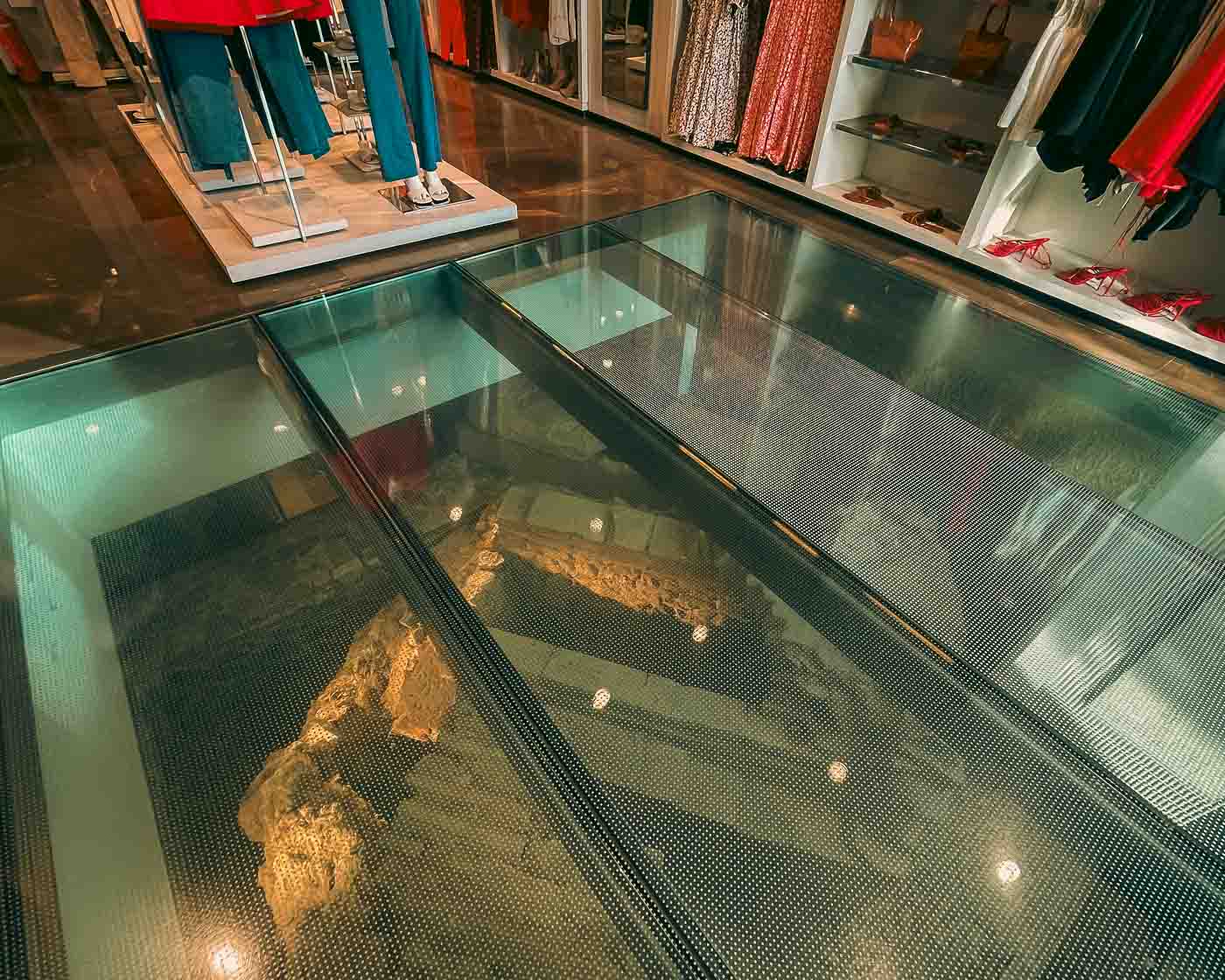 This unique Zara location offers more than just the latest fashions. In its basement lies a well-preserved Roman tomb discovered during the construction of the Athens Metro. It's such an unusual sight that I keep bringing it to people, as I do with McDonald's in Rome.