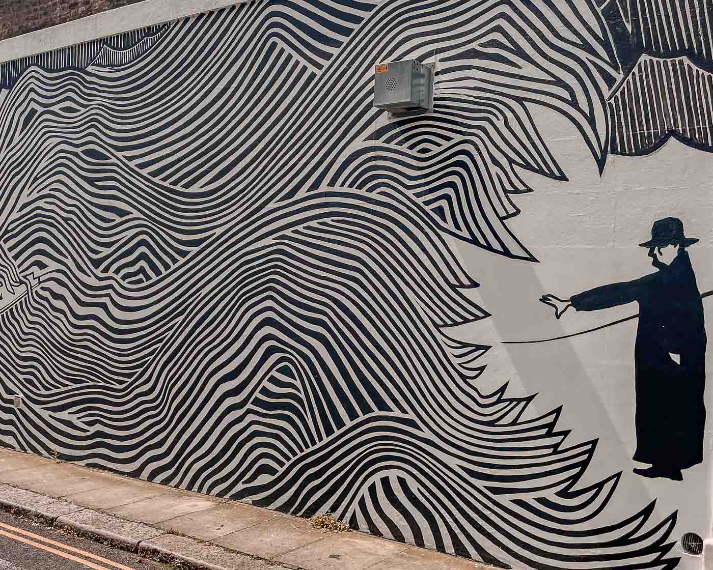 Thom Yorke s The Eraser Mural In London Thom Yorke s The Eraser Mural In London