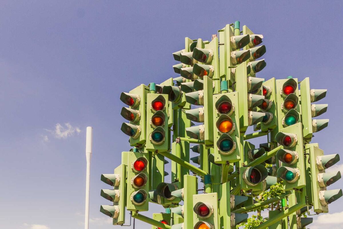 If you're looking for a unique and slightly puzzling attraction in London's Canary Wharf, look at the Traffic Light Tree. This eight-meter-tall sculpture, resembling a tree with 75 sets of traffic lights, is a sight to behold. It would be photogenic at night when its lights create a dazzling and colorful display.