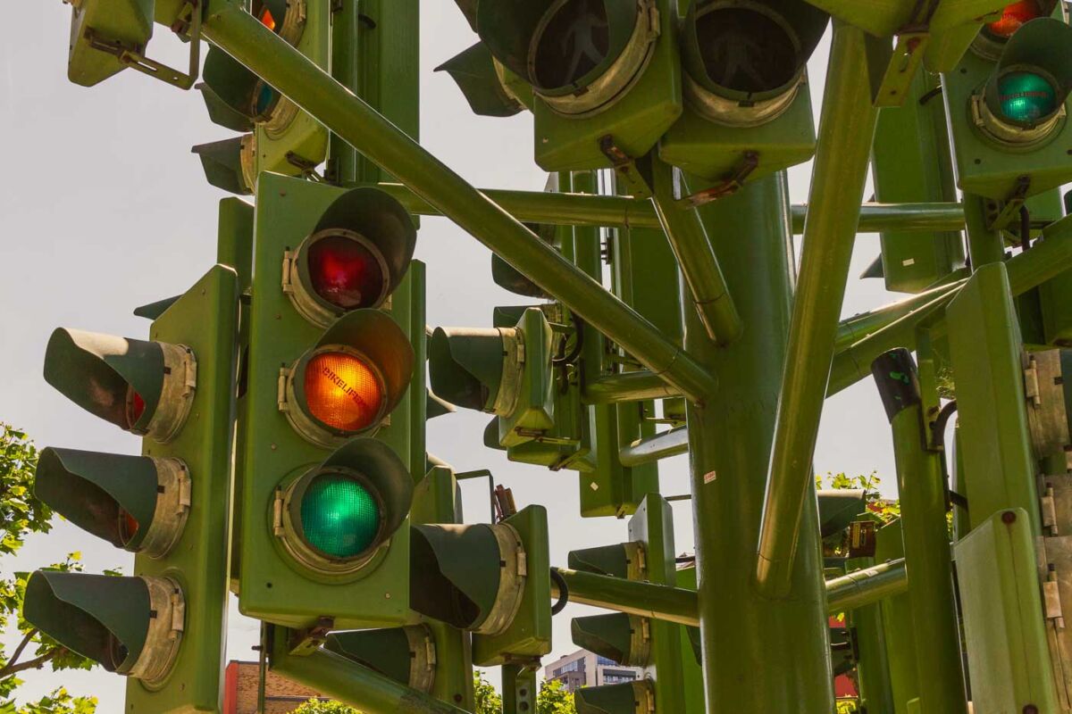 If you're looking for a unique and slightly puzzling attraction in London's Canary Wharf, look at the Traffic Light Tree. This eight-meter-tall sculpture, resembling a tree with 75 sets of traffic lights, is a sight to behold. It would be photogenic at night when its lights create a dazzling and colorful display.