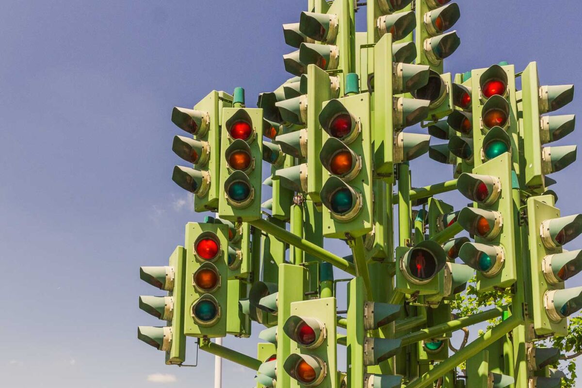 If you're looking for a unique and slightly puzzling attraction in London's Canary Wharf, look at the Traffic Light Tree. This eight-meter-tall sculpture, resembling a tree with 75 sets of traffic lights, is a sight to behold. It would be photogenic at night when its lights create a dazzling and colorful display.