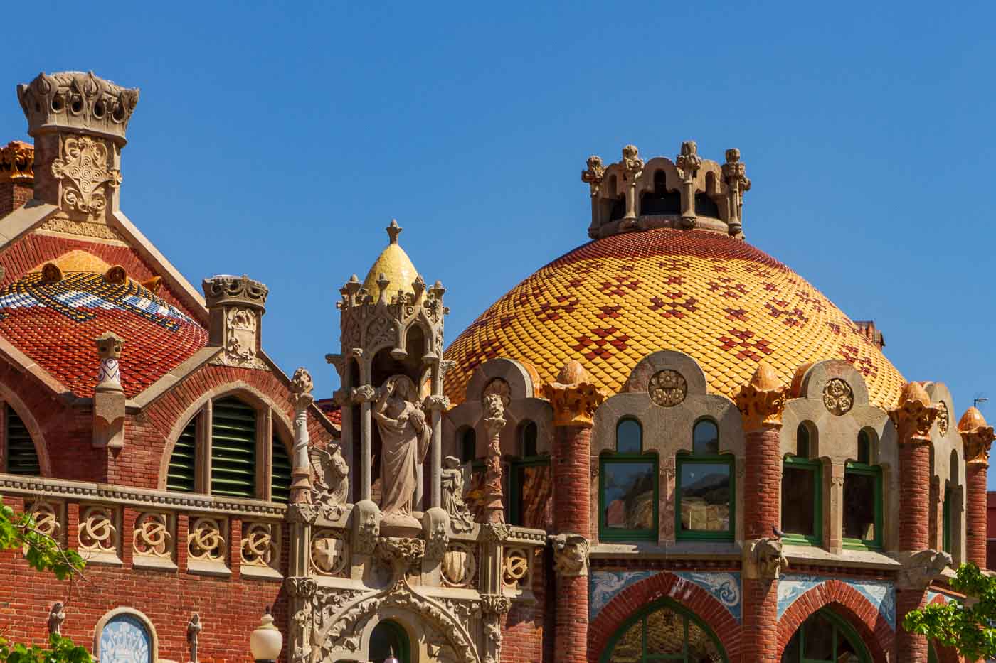 When most people think of Barcelona, images of Gaudí's Sagrada Familia or Park Güell might spring to their mind. But tucked away in the Eixample district lies another architectural gem: the Sant Pau Recinte Modernista. This gorgeous complex, a UNESCO World Heritage Site, is a masterpiece of Catalan Modernisme and the largest Art Nouveau site.