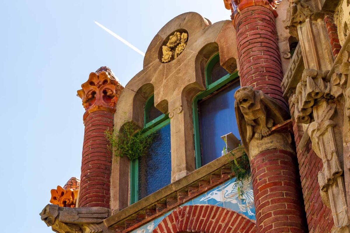 If you want a unique and inspiring experience in Barcelona, add Sant Pau to your itinerary. This stunning architecture exemplifies the beauty and creativity of Catalan Modernism, making it essential for any visitor to the city.