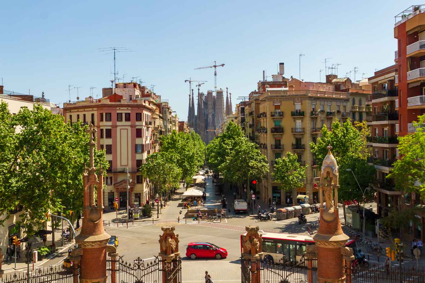 If you want a unique and inspiring experience in Barcelona, add Sant Pau to your itinerary. This stunning architecture exemplifies the beauty and creativity of Catalan Modernism, making it essential for any visitor to the city.