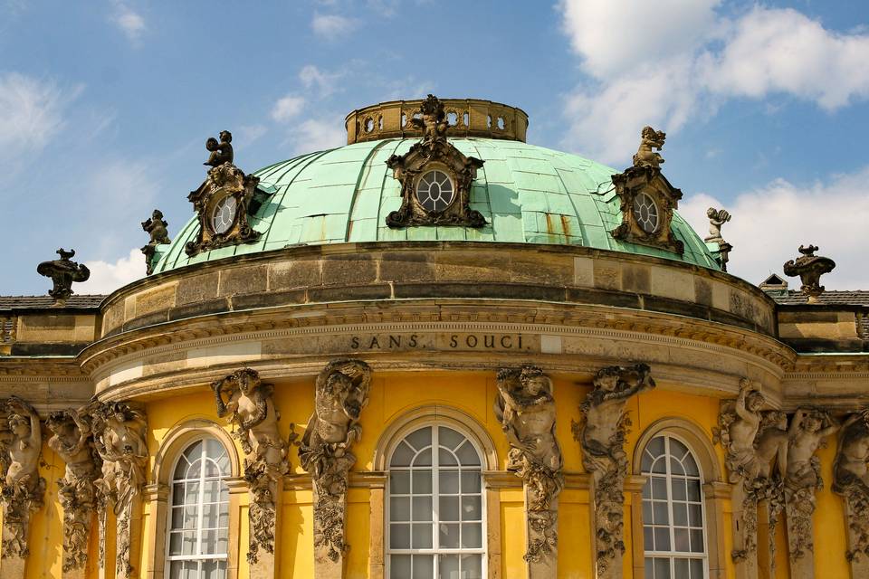 Less than an hour train ride from Berlin, Potsdam feels like a world apart. Stepping into this charming city is like stepping back in time, with its grand palaces, pristine parks, and fascinating historical sites.