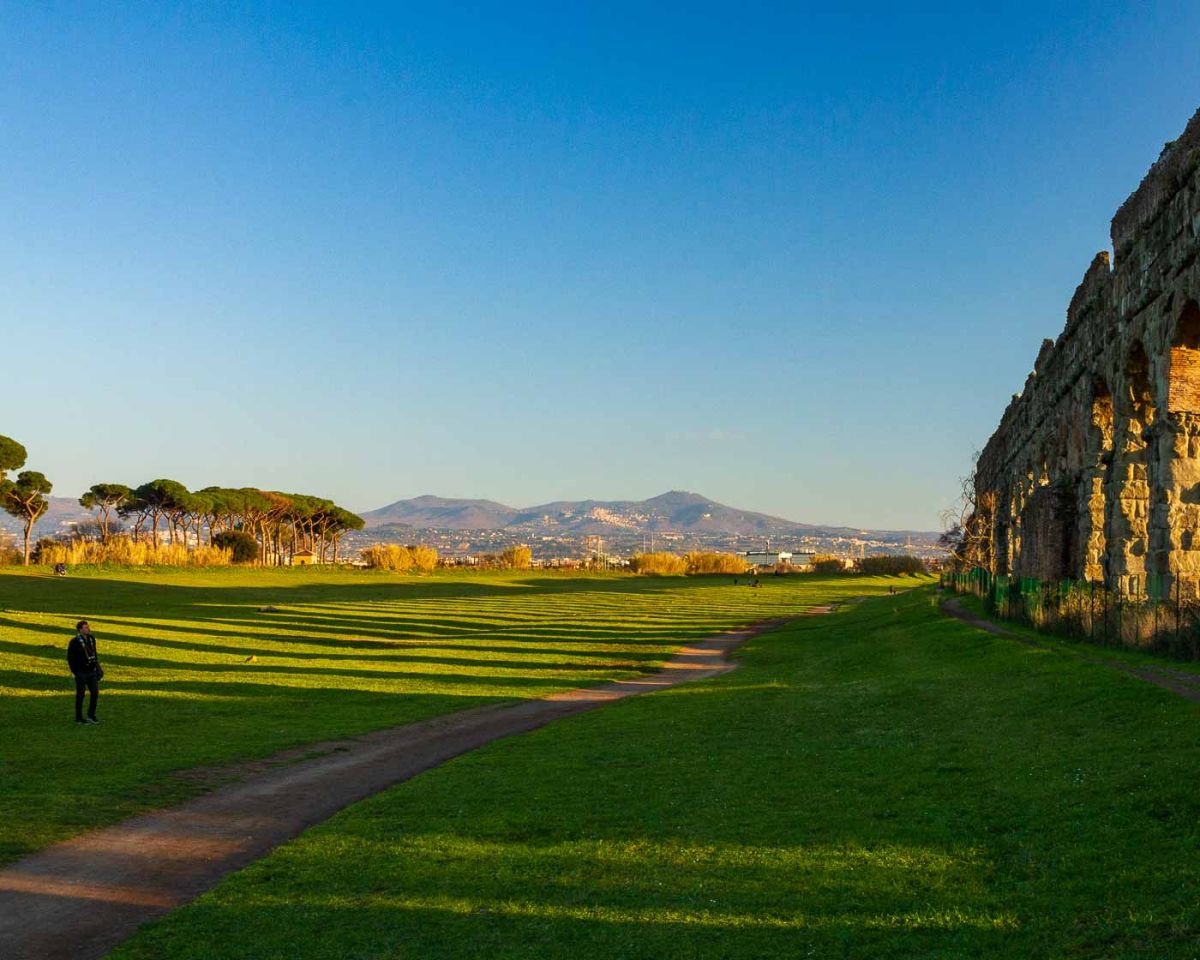 Imagine a place where you can escape the hustle and bustle of Rome and step back in time. A place where ancient ruins stand tall against a backdrop of rolling hills and lush greenery. This is Parco degli Acquedotti, a hidden gem in the heart of Rome.