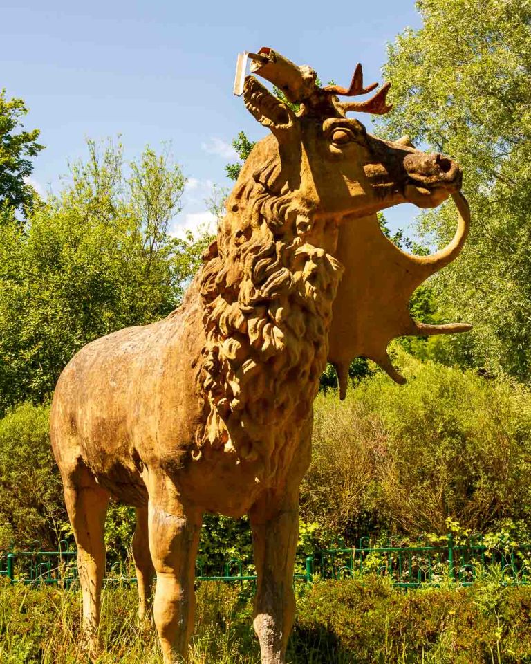 Crystal Palace Park isn't just a green oasis in South London; it's a portal to the past. Among its many attractions, the Crystal Palace Dinosaurs inspire wonderment as unique evidence of the Victorian era's remarkable scientific curiosity and artistic ambition.