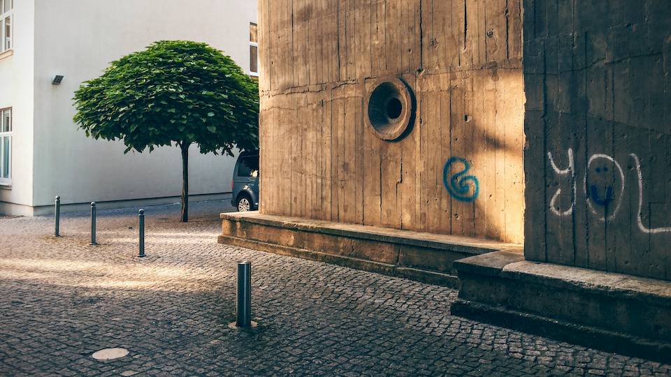 The construction of bunkers and Flak towers across Berlin reveals the Nazis' obsession with defense and security. These massive concrete structures, designed to withstand air raids, served as shelters and defensive platforms.
