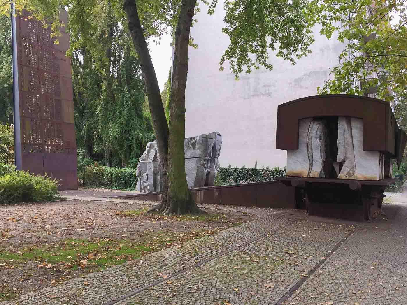 Located in the vibrant district of Moabit is the Levetzowstraße Deportation Memorial, a poignant reminder of one of the darkest chapters in the city's history. This memorial marks the site of the former Levetzowstraße Synagogue, which tragically changed from a place of worship to a transit camp for deportation during the Nazi regime.