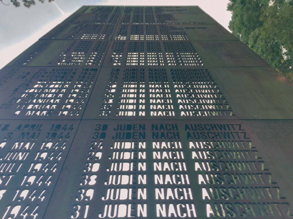 Located in the vibrant district of Moabit is the Levetzowstraße Deportation Memorial, a poignant reminder of one of the darkest chapters in the city's history. This memorial marks the site of the former Levetzowstraße Synagogue, which tragically changed from a place of worship to a transit camp for deportation during the Nazi regime.