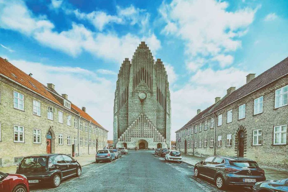 Copenhagen is celebrated for its design, history, and vibrant culture. While there are iconic spots that often top travel lists, a lesser-known yet profoundly impressive structure awaits discovery in the Bispebjerg district: Grundtvig's Church, known in Danish as Grundtvigs Kirke.