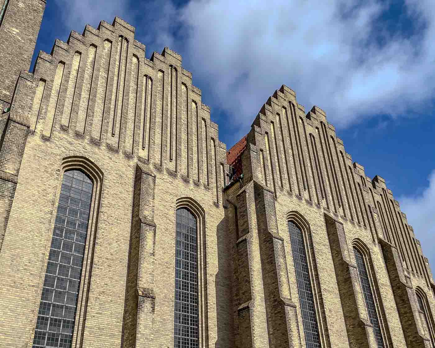 Copenhagen is celebrated for its design, history, and vibrant culture. While there are iconic spots that often top travel lists, a lesser-known yet profoundly impressive structure awaits discovery in the Bispebjerg district: Grundtvig's Church, known in Danish as Grundtvigs Kirke.