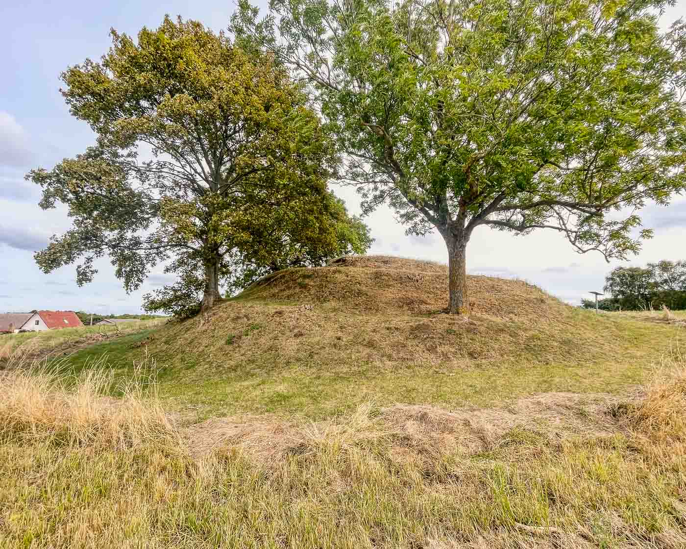 Imagine stepping back over 5,000 years, tracing the footsteps of our ancient ancestors, and exploring the very chambers where they laid their revered dead to rest. On the idyllic Danish island of Møn, you don't just imagine it—you can experience it. Møn is renowned for its remarkably preserved Denmark burial chambers, offering an unparalleled glimpse into the fascinating history of the Funnel Beaker culture.