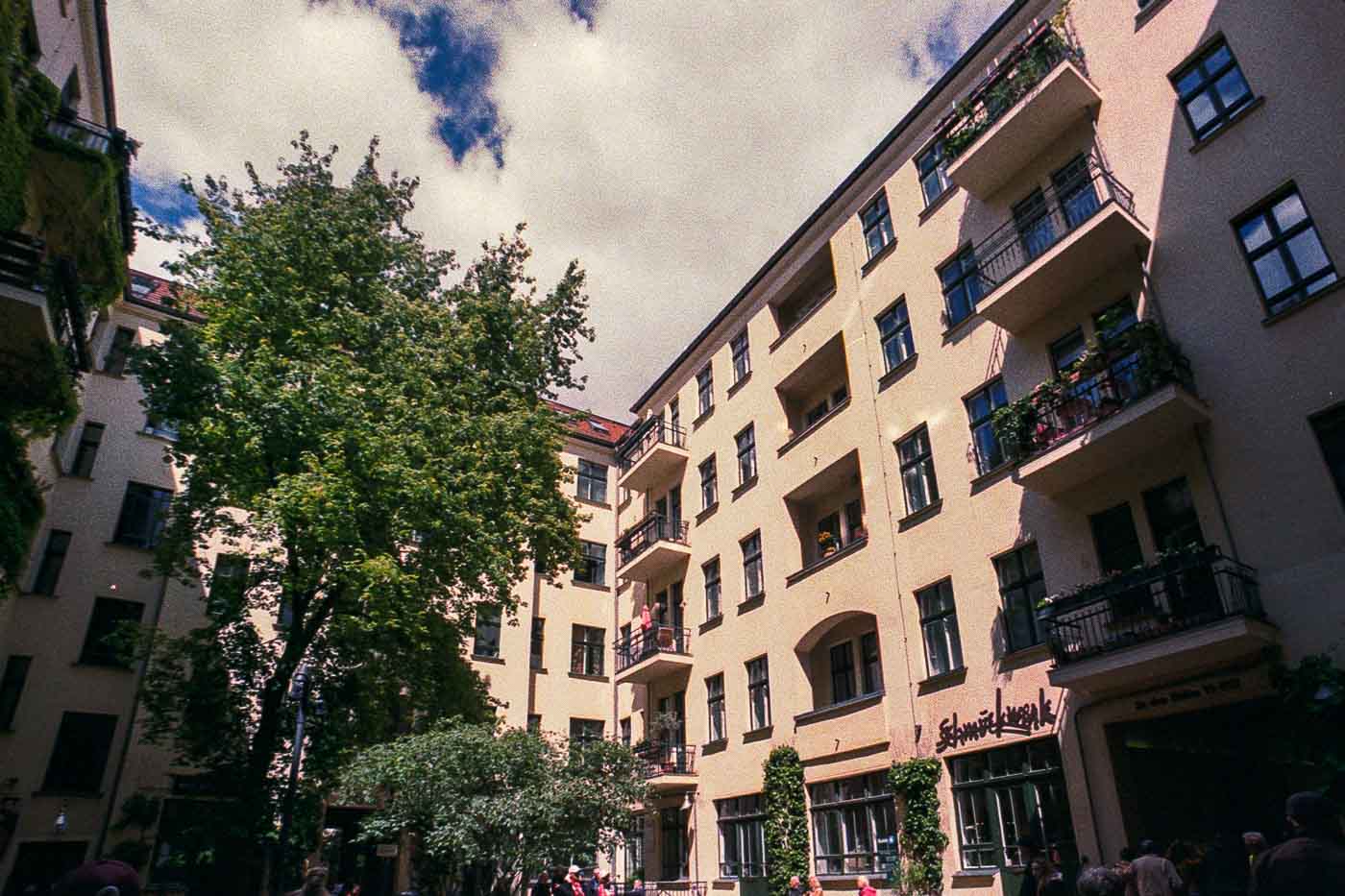 Berlin holds a unique title: the city with the largest number of backyards in all of Germany. They call these backyards Hinterhöfe in German. For many visitors, these historic pockets of urban life remain undiscovered, tucked away behind grand facades and vibrant streets. To truly understand the capital’s soul, you must venture off the beaten track and explore the intricate network of what we call Berlin Hidden Backyards. And this is what I'm here to help you out with.