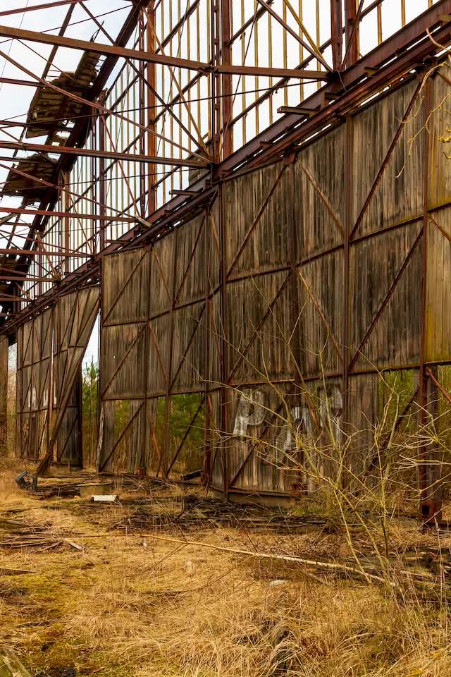 Berlin is a city with a weird tendency to discard airports. The city goes through them so fast that it’s hard to remember all of them. One of these airports was called Flugplatz Schönwalde, and here I will tell you about its history.