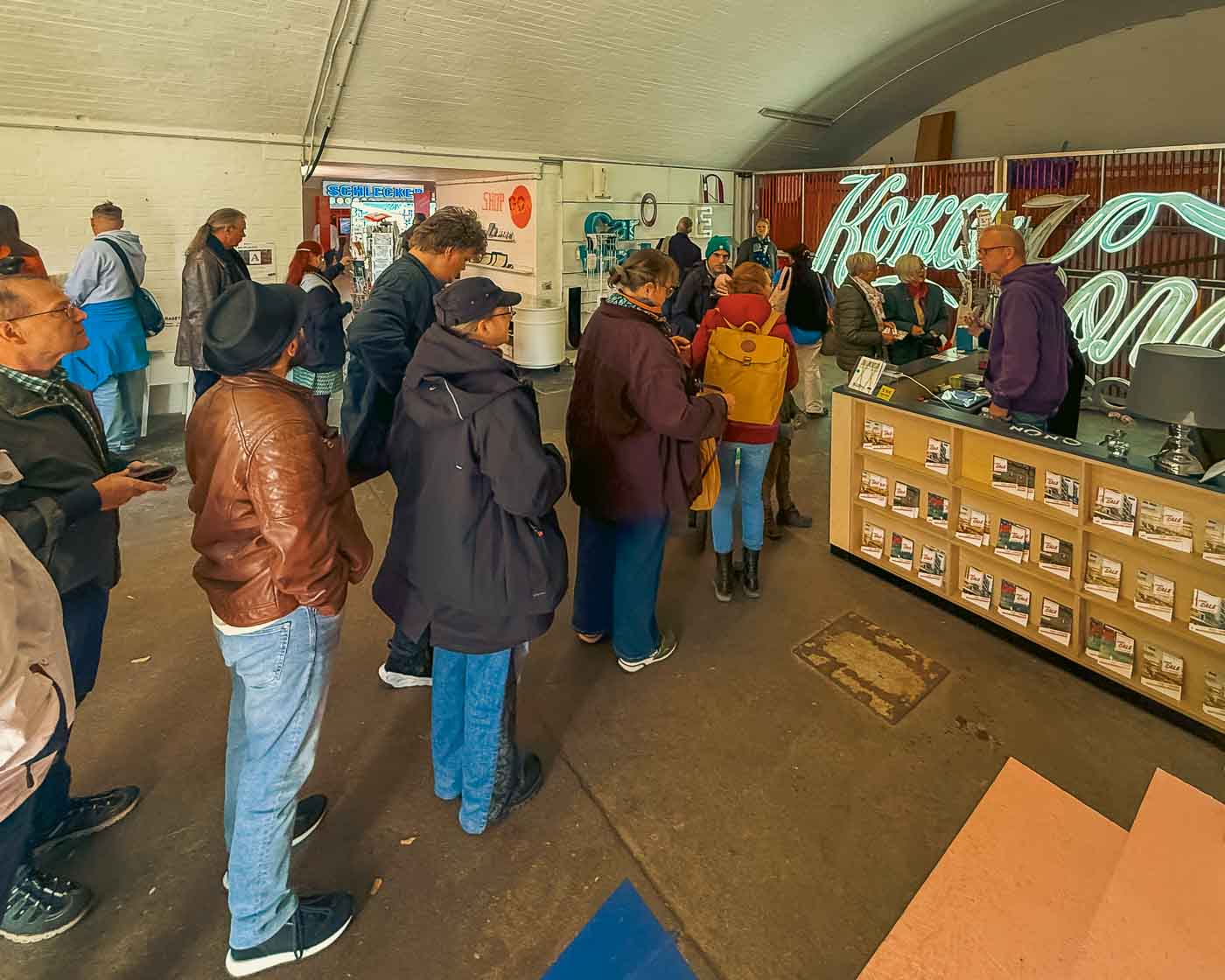 Discover the untold story behind the closure of the unique Berlin Buchstabenmuseum. Explore its iconic collection of neon signs and historic typography, and understand why this beloved, volunteer-run institution, a true piece of Berlin's identity, had to close its doors after 20 years. A must-read for anyone interested in Berlin history and urban typography.