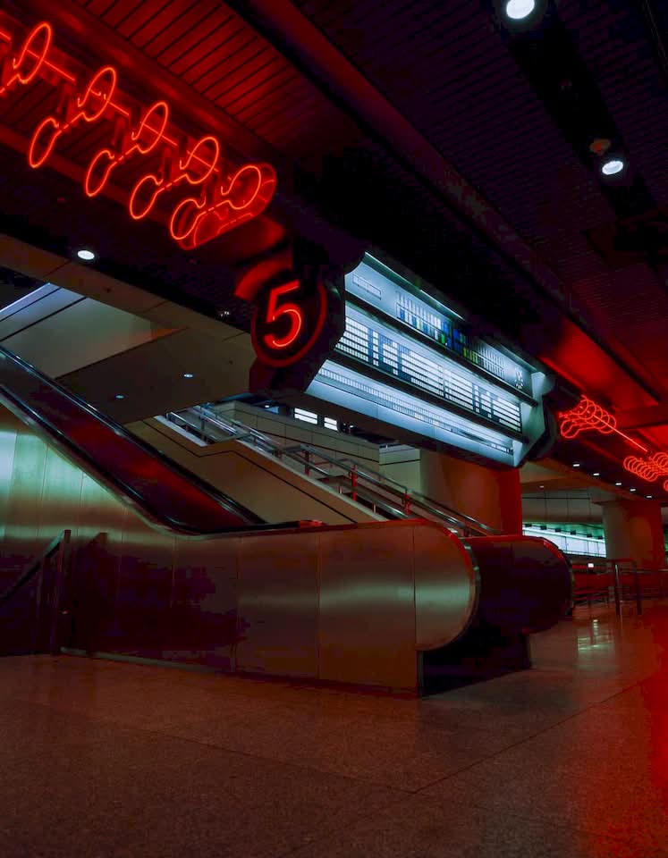 In the world of analog photography, there aren’t that many cameras that command as much presence, in both the physical and creative ways, as the Mamiya RZ67. If you are a photographer who prioritizes image quality over everything else, this camera is the legend you have been looking for.