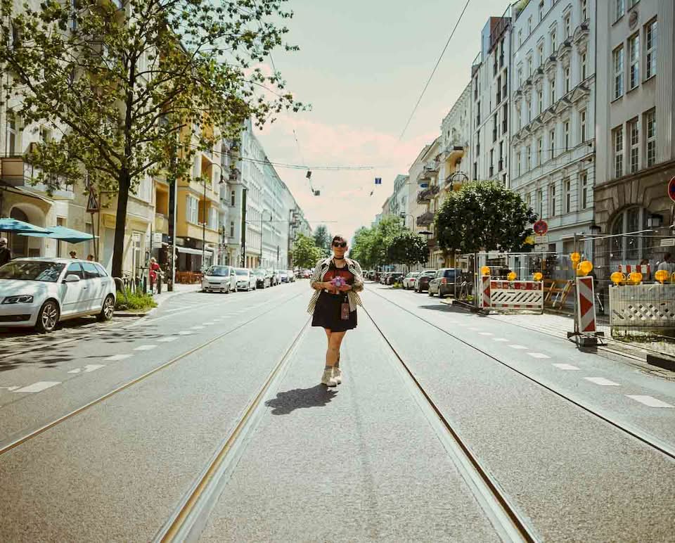 In the world of analog photography, there aren’t that many cameras that command as much presence, in both the physical and creative ways, as the Mamiya RZ67. If you are a photographer who prioritizes image quality over everything else, this camera is the legend you have been looking for.