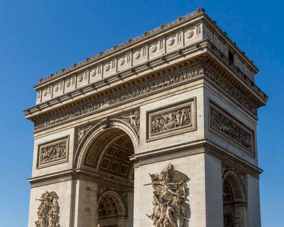 Despite being in the middle of the insane to reach Place Charles de Gaulle, the Arc de Triomphe is worth the risk of getting killed in the Paris traffic. This is one of the most famous buildings in the world and is an essential stop in any itinerary in the French capital.