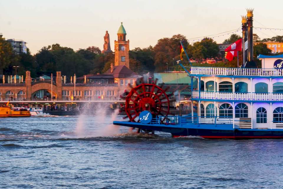 After a few visits, I began to see a city molded by centuries of maritime aspirations, post-war resiliency, and artistic passion. When you start exploring historic Hamburg, you will peel back the layers of a city that has survived Great Fires and wartime destruction. Every time it came out, its heritage was preserved in beautiful red brick, and its identity was strengthened.