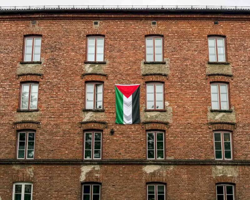 Since I didn’t need to cycle anymore, it was time to drop my bike and my bags at the Citybox Oslo, take a shower, and go out to explore Oslo since this was my first time in the city.