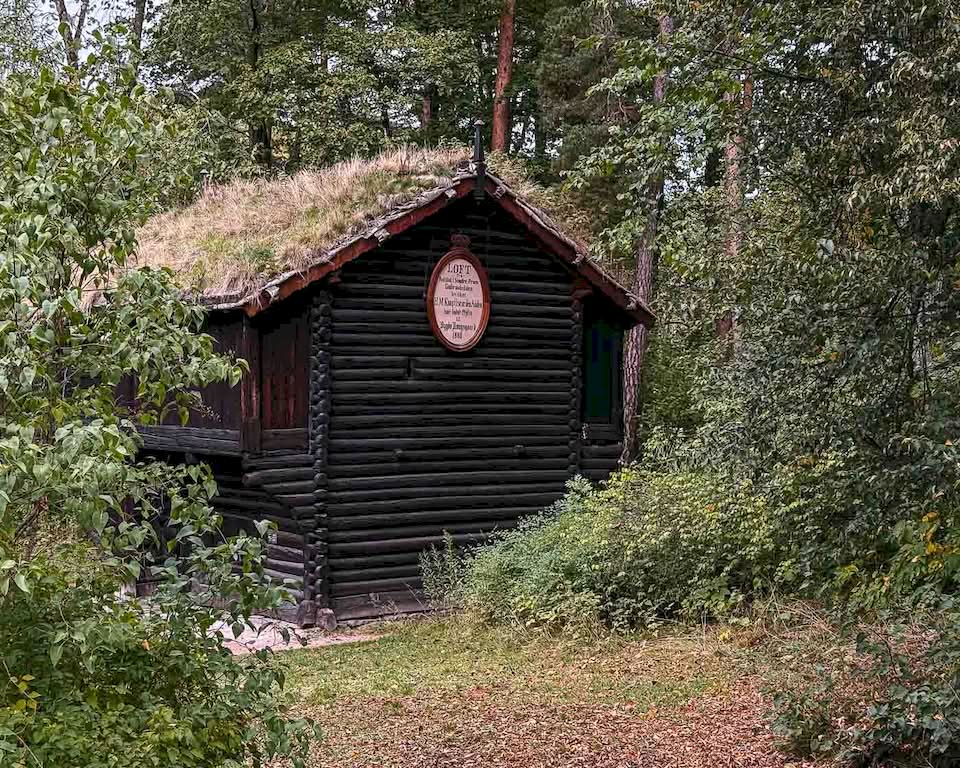 A short bus ride later, and there we were, walking around the Norsk Folkemuseum and seeing the historical architecture that shows how much Norway has changed through the years. But the highlight there, at least for me, was the Gol stavkirke. Also known as the Gol Stave Church, this is a stave church originally from Gol that dates from 1157 to 1216. Most of the main construction remained intact and in original form, and inside, you can still see original murals and medieval artifacts. It was magical to be able to see this.