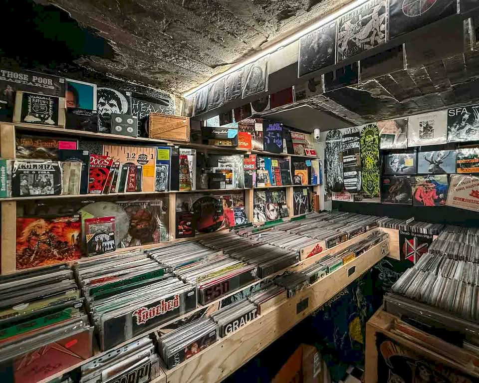 Since I visited the building where he was murdered, I had to visit his old shop since it feels like an unofficial black metal museum. I even tried to buy a Mayhem shirt there, but they didn’t have it in my size, so I got a Neseblod Records shirt, and I’m more than happy about it.