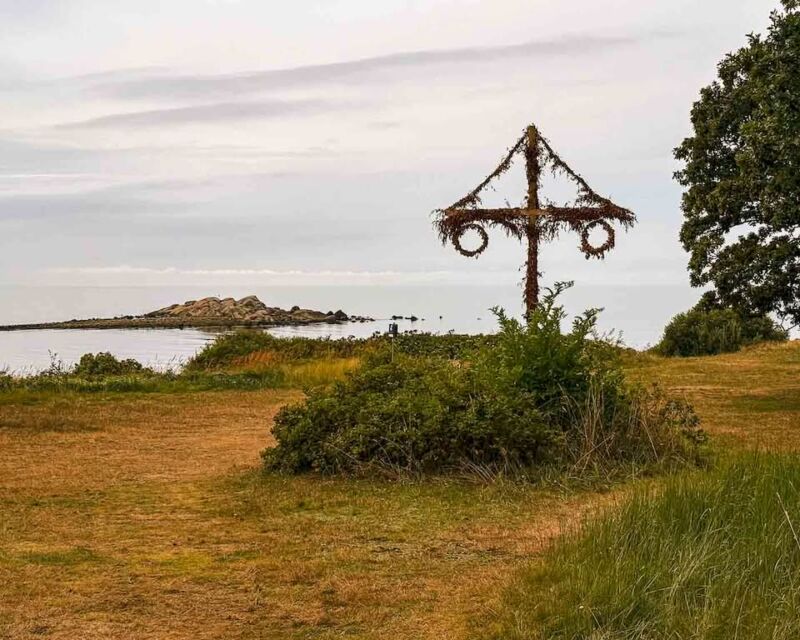 During this trip, the first thing I did in the morning was to check the weather forecast for the day. I had already seen that this section between Halmstadt and Varberg could have some rain, and it was clear that it would be the case since it drizzled on me while I was setting up my bags on the bike.