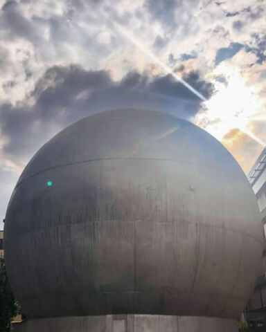 The Isothermal Spherical Laboratories are among Berlin's best-kept secrets if you value the sculptural potential of unfinished concrete and wish to see a singular piece of Cold War history.