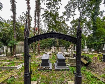 It is the Okopowa Street Jewish Cemetery. Spanning a bit over 33 hectares and containing upwards of 250,000 graves, it stands as the largest Jewish cemetery in Poland and one of the largest in Europe. There is a remarkable void in the landscape of the capital, where pre-war Warsaw is mainly unaltered and where moss, carved stone, and deep silence all serve as direct windows into the past.