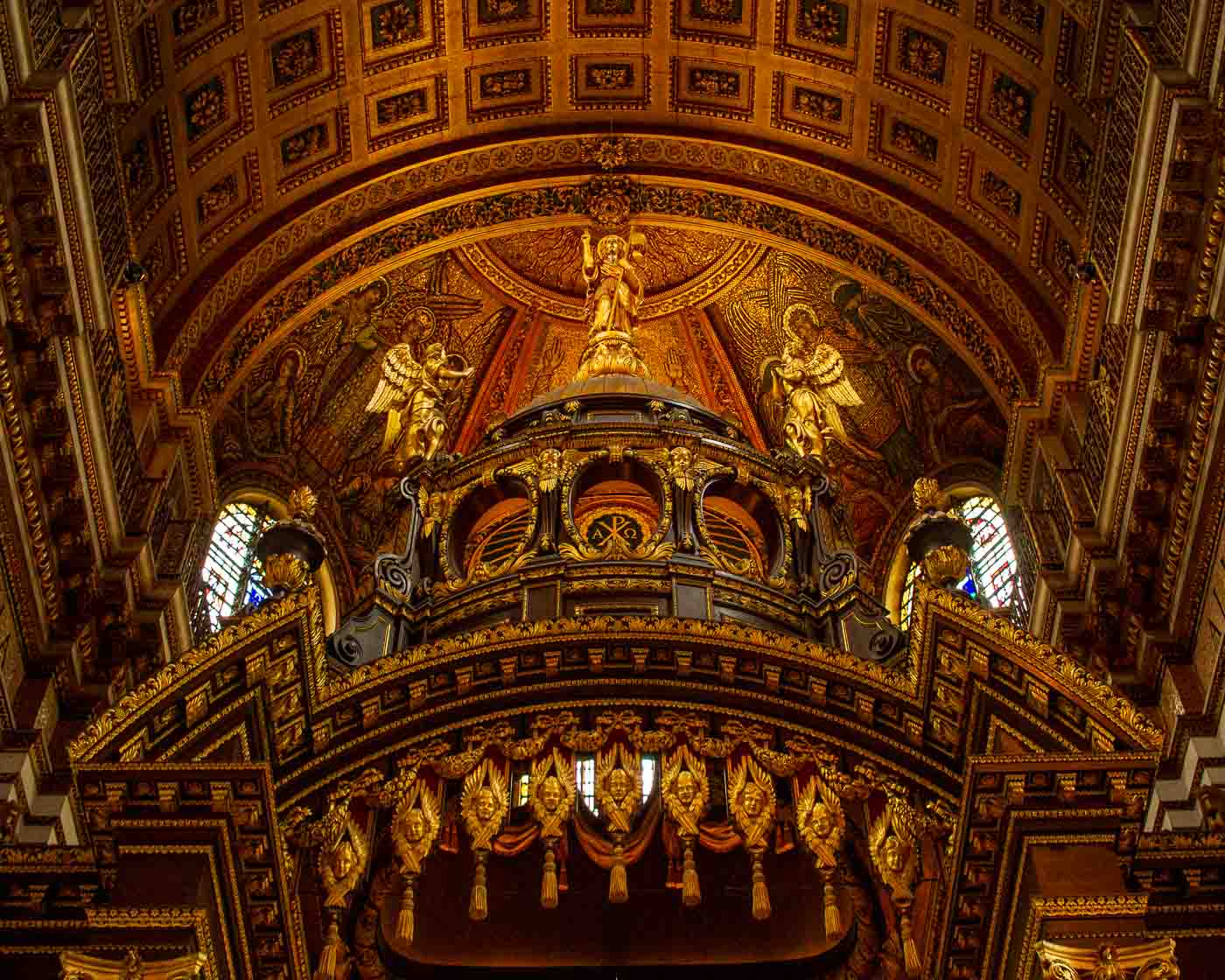 Climbing to the dome of St. Paul's Cathedral is an incredible experience that elevates a typical sightseeing trip to the pinnacle of a trip to London. Regardless of your interest in the centuries-long royal history, the architectural significance, or the physical difficulty of ascending 528 steps to the summit.