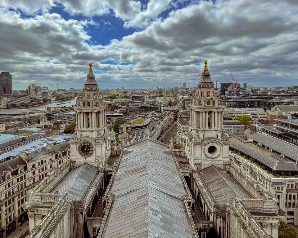 There is something almost magical about seeing the city of London from above. And only a few vantage points match the historical thrill of conquering the city’s most famous baroque masterpiece. Rising above the financial district, the legendary dome of St. Paul’s Cathedral invites people to trade the busy streets below for a panoramic reward above.