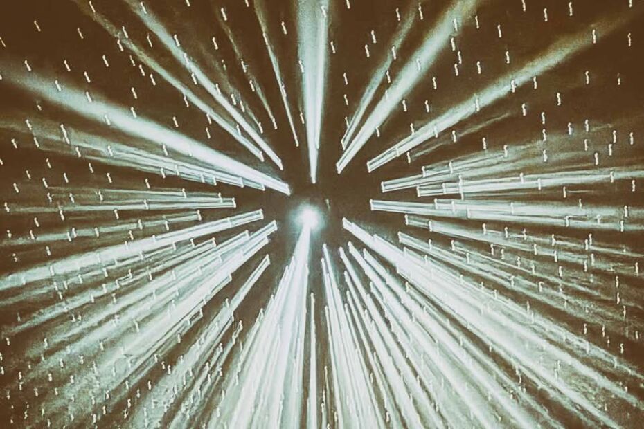 For those looking for something beyond the standard art exhibitions and museums, there is a hidden layer being displayed now. Himmel unter Berlin is an exhibition series that turns abandoned industrial areas into evocative portals of light, sound, and contemporary anxiety.